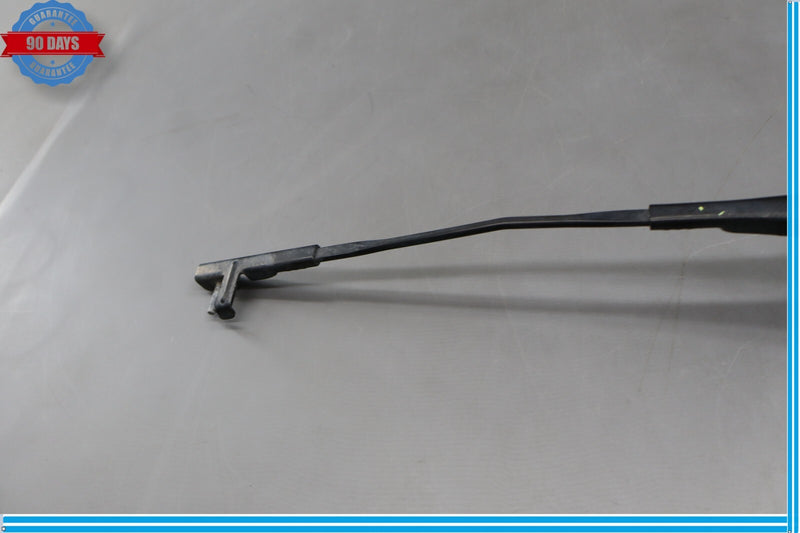 Load image into Gallery viewer, 14-21 BMW i3 I01 Front Right Passenger Side Windshield Wiper Arm Black Oem
