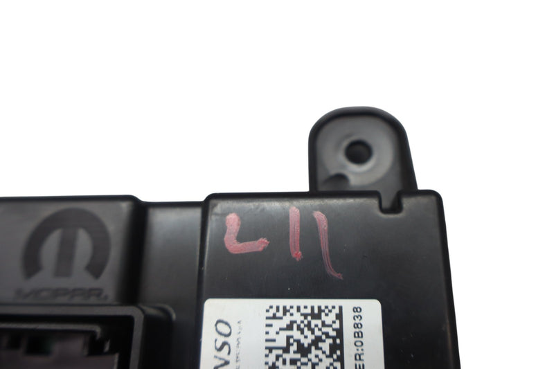 Load image into Gallery viewer, 17-25 Alfa Romeo Giulia 952 AC A/C Heater Climate Control Module Unit ECU Oem
