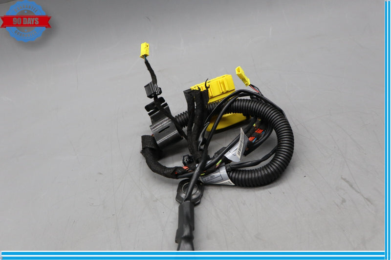 Load image into Gallery viewer, 10-16 Porsche Panamera Front Right Passenger Side Seat Belt Buckle Oem
