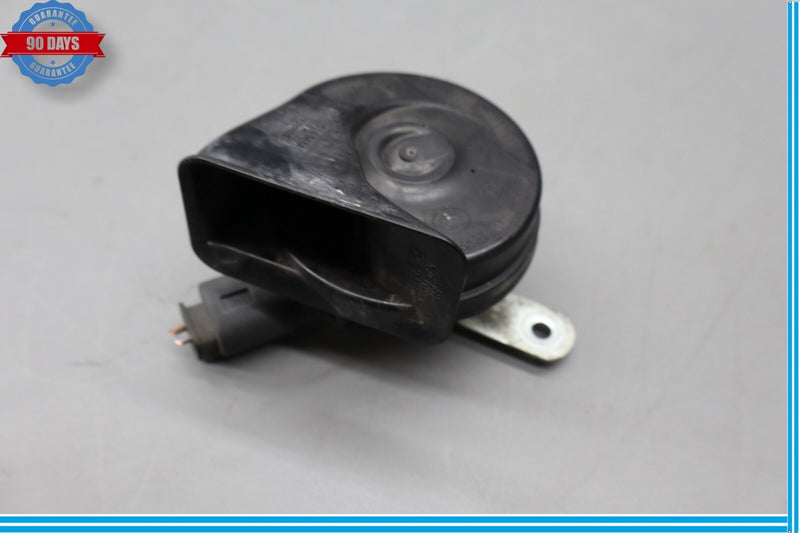 Load image into Gallery viewer, 13-16 Mercedes GL550 GL450 Front High Tone Signal Siren Horn Oem
