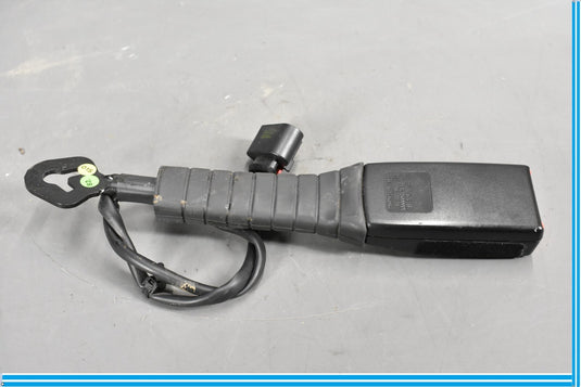 11-18 Volkswagen VW Touareg Front Right Passenger Seat Belt Buckle Receiver Oem