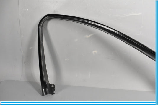 18-20 Jaguar E-Pace Front Right Door Window Frame Trim Cover Oem