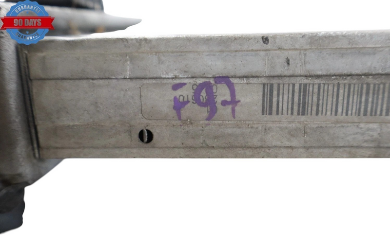 Load image into Gallery viewer, 11-17 Volkswagen Touareg Engine Water Cooling Radiator Assembly 95810613210 Oem
