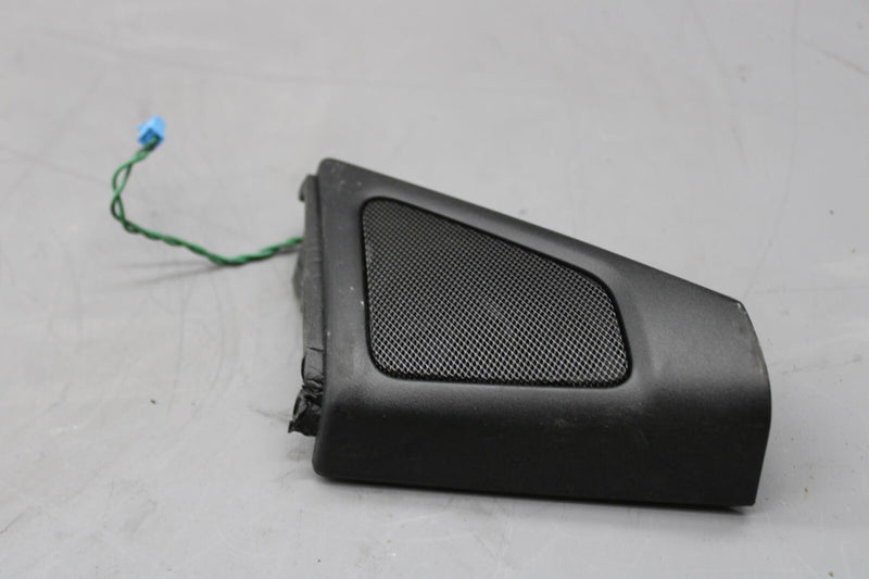 Load image into Gallery viewer, 11-16 BMW 528i 535i 550i Front Right Side Door Speaker Tweeter Corner Trim Oem
