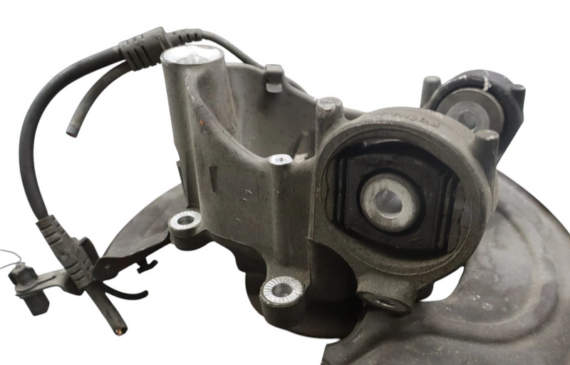 Load image into Gallery viewer, 11-18 Audi A8 A8L Quattro Rear Right Spindle Knuckle Wheel Hub 4H0615612H Oem
