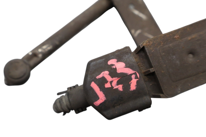 Load image into Gallery viewer, 14-20 Maserati Ghibli Height Level Control Sensor 670003051 Oem
