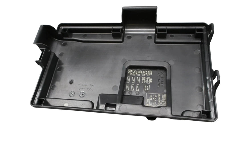 Load image into Gallery viewer, 02-05 Lexus SC430 Rear Trunk Fuse Relay Junction Fuse Block Box 82670-24092 Oem
