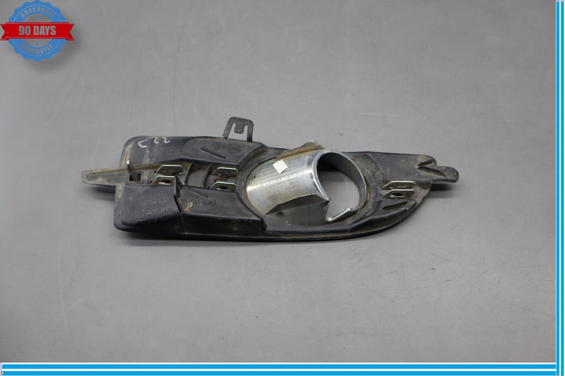 Load image into Gallery viewer, 10-13 Buick Lacrosse CXL Front Right Side Fog Light Lower Outer Grille Trim Oem
