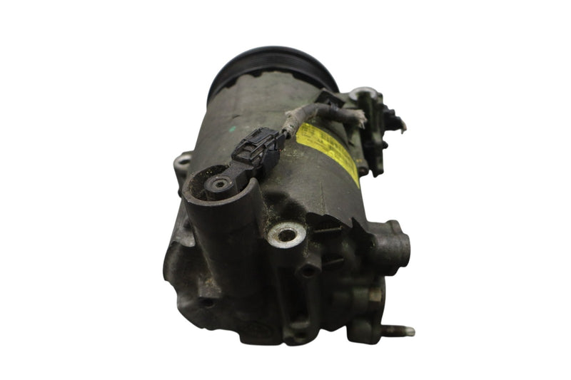 Load image into Gallery viewer, 14-17 LR Range Rover Evoque L538 AC AC A/C Air Conditioning Compressor Oem
