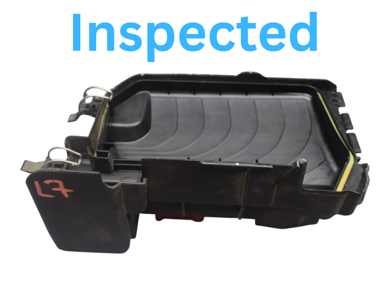 Load image into Gallery viewer, 14-19 Mercedes CLA250 W117 Fuse Relay Box Upper Cover A2465400182 Oem
