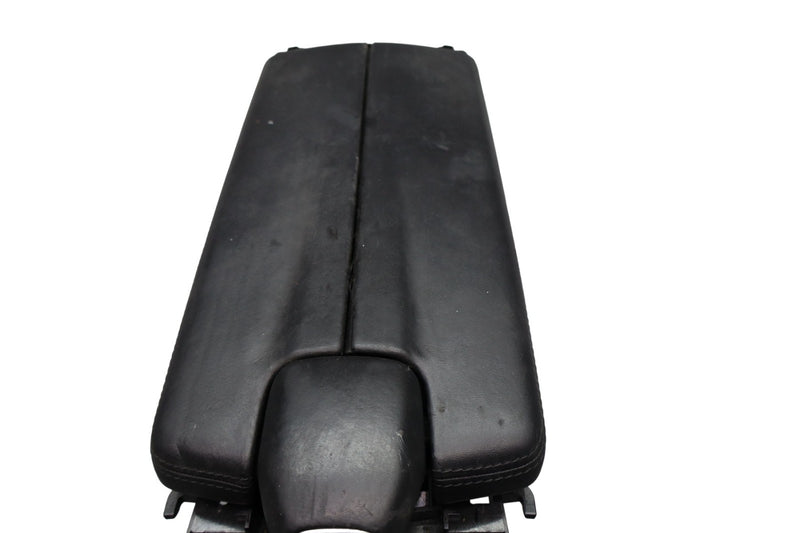 Load image into Gallery viewer, 14-16 Mercedes W212 E350 E550 Front Center Console Armrest Lid Cover Black Oem
