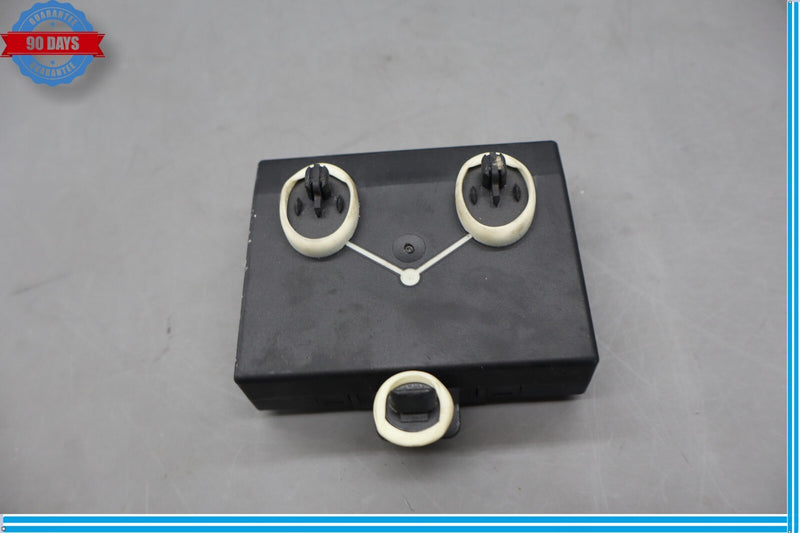 Load image into Gallery viewer, 11-13 Volkswagen VW Touareg Rear Right Side Door Window Control Module Unit Oem
