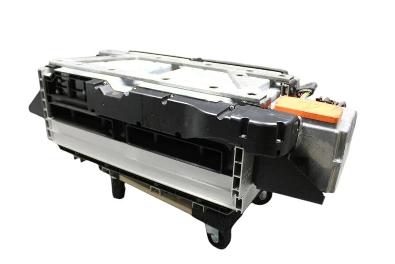 Load image into Gallery viewer, 11-14 Volkswagen VW Touareg Engine High Voltage Battery 7P0915590E OEM
