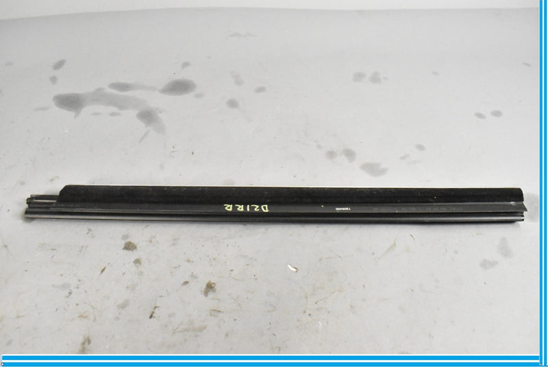 Load image into Gallery viewer, 09-15 BMW 750i 750Li F01 F02 Rear Right Inner Window Channel Cover 7206450 Oem
