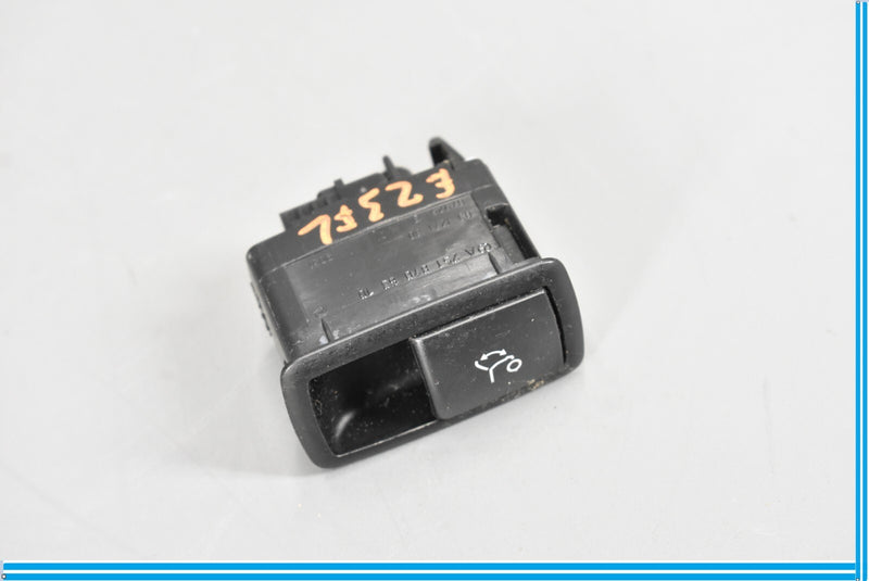 Load image into Gallery viewer, 06-13 Mercedes W164 GL550 Front Left Side Trunk Lid Gate Release Lock Switch Oem
