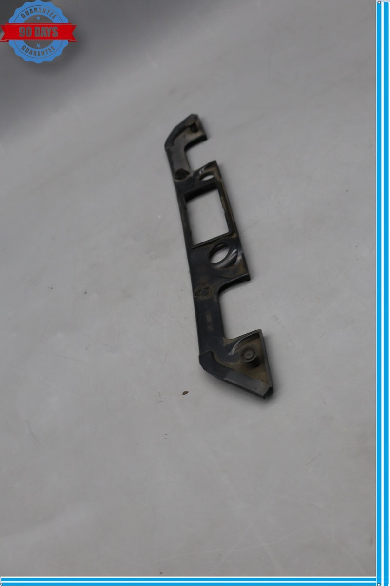 Load image into Gallery viewer, 03-12 Mercedes R230 SL500 SL55 Rear Trunk Deck Lid License Plate Trim Oem
