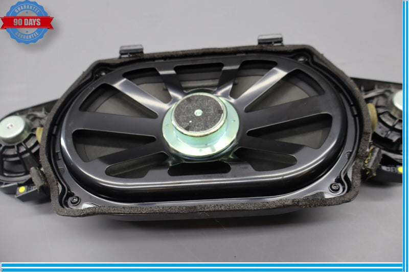 Load image into Gallery viewer, 10-14 Mercedes CL550 S550 W221 Subwoofer Sub Woofer Speaker 2218208102 Oem
