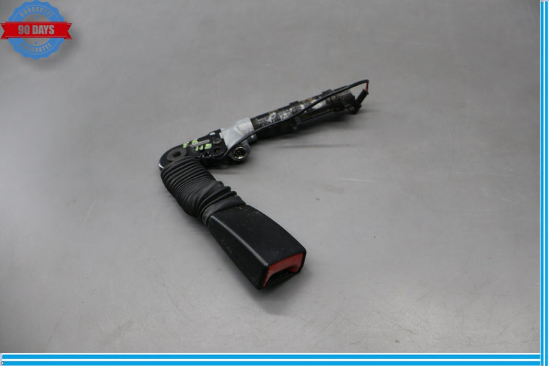 Load image into Gallery viewer, 11-16 BMW 535i GT xDrive Front Right Passenger Side Seatbelt Seat Belt Buckle Oe
