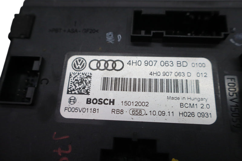 Load image into Gallery viewer, 11-14 Volkswagen VW Touareg Onboard Power Supply Body Control Module Unit Oem
