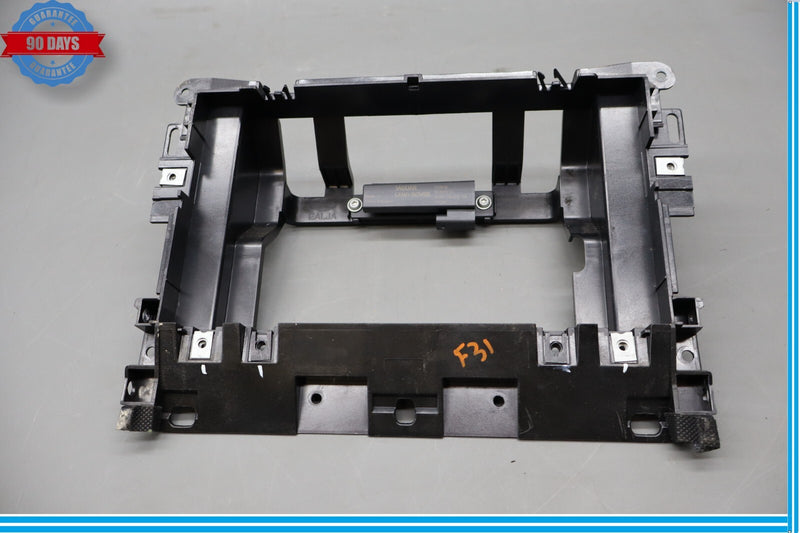 Load image into Gallery viewer, 06-09  Range Rover Sport Dash Central Climate Control Panel Mounting Bracket Oem
