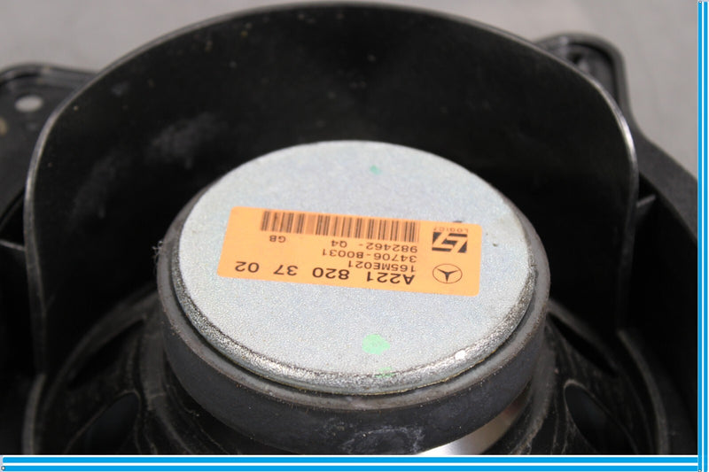 Load image into Gallery viewer, 07-13 Mercedes S550 S600 W221 Rear Left Door Audio Speaker 2218203702 Oem
