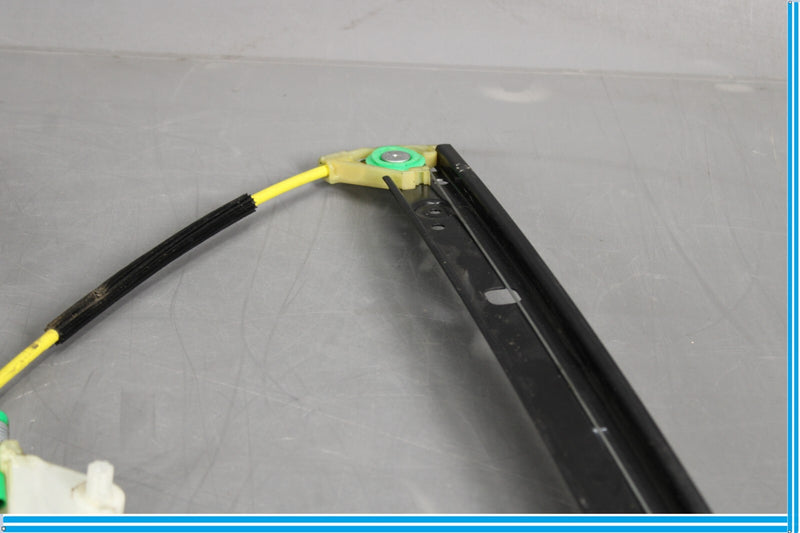 Load image into Gallery viewer, 11-18 Audi A8 Front Right Passenger Side Door Window Regulator W/O Motor Oem
