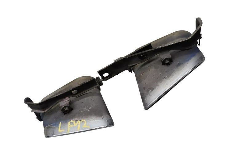 Load image into Gallery viewer, 06-12 Bentley Continental Left &amp; Right Exhaust Tip Muffler Set 3W0253681D OEM
