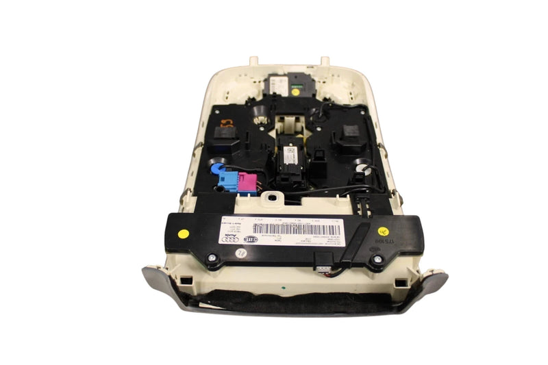 Load image into Gallery viewer, 11-18 Audi A8 Quattro Front Dome Reading Light W/ Sunroof Switch 4H0959719 Oem
