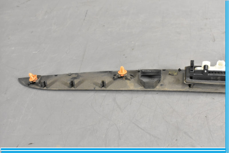 Load image into Gallery viewer, 12-14 Mercedes CLS550 CLS63 AMG W218 Trunk Lid Tailgate Handle Trim Oem
