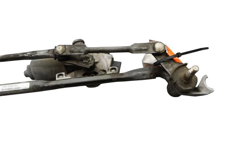 Load image into Gallery viewer, 14-18 BMW X5 Front Windshield Wiper Transmission Linkage W/Motor 61617292653 Oem
