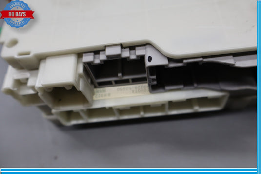 07-12 Lexus LS460 LS460L Rear Trunk Fuse Box Relay Junction Unit Oem