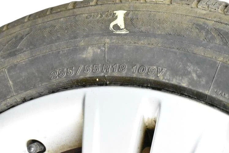 Load image into Gallery viewer, 02-06 BMW X5 8.5J x 18 Alloy Wheel Tire Rim Sliver Set of 4 6765502 OEM
