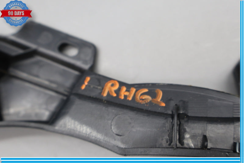 Load image into Gallery viewer, 02-05 Lexus SC430 Z40 Front Right Passenger Seat Cushion Cover Trim Oem
