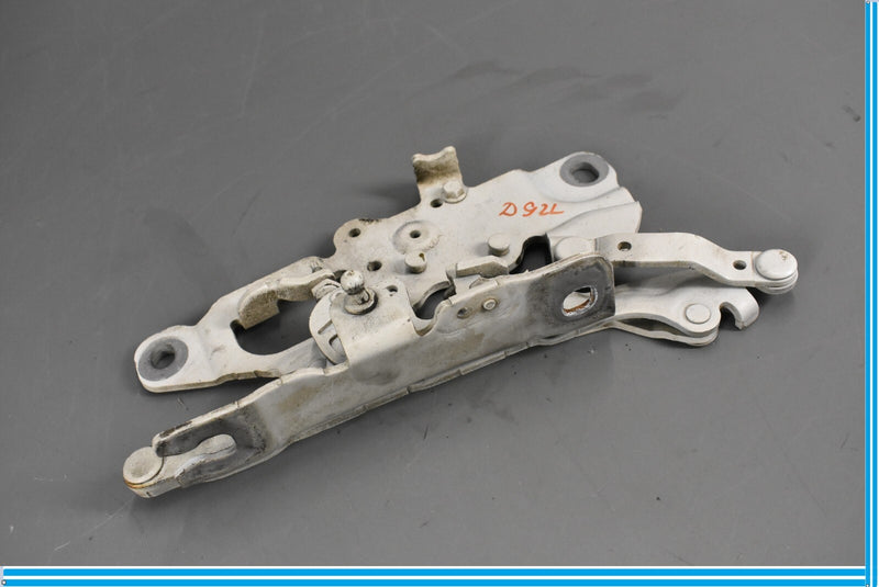 Load image into Gallery viewer, 12-18 BMW 650i 640i F12 Front Left Bonnet Hood Hinge Support Oem
