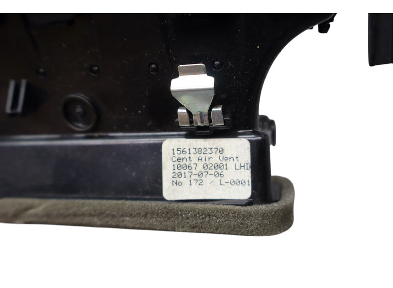 Load image into Gallery viewer, 17-22 Alfa Romeo Giulia Center Air Dash AC A/C Heater Vent Black 1561382370 Oem
