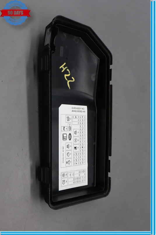 10-12 Land Rover Range Rover HSE Engine Fuse Relay Box Lid Cover Oem