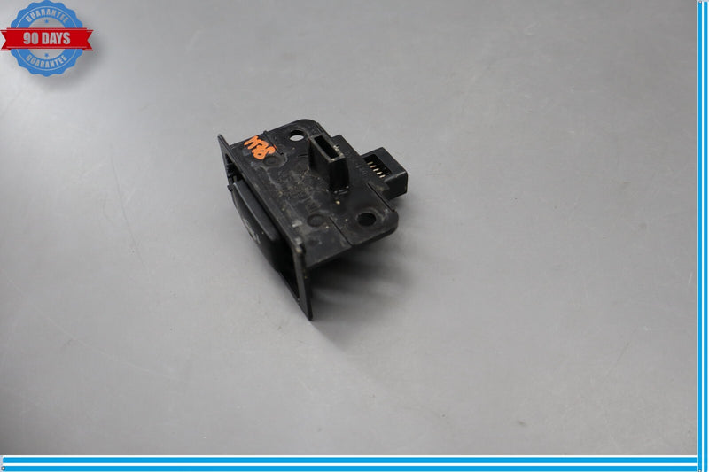 Load image into Gallery viewer, 07-17 Lexus LS460 Power Trunk Close Lid Control Switch Button 15C081 Oem
