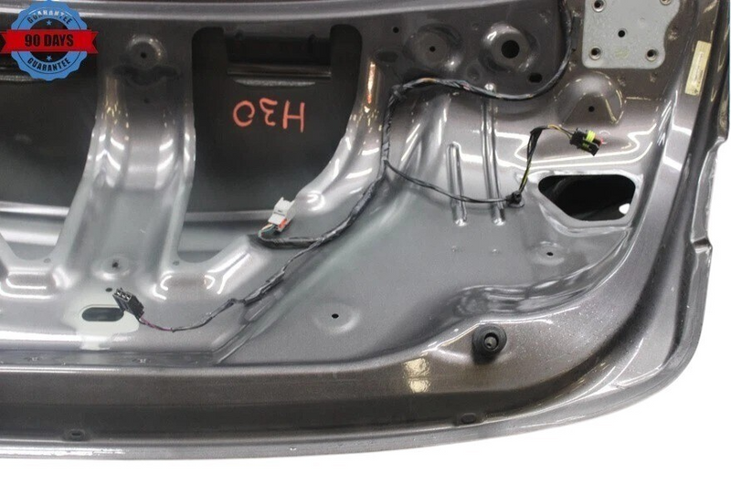 Load image into Gallery viewer, 14-20 Maserati Ghibli M157 Trunk Lid Shell Cover Panel Assembly Black OEM
