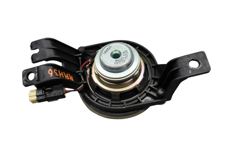 Load image into Gallery viewer, 07-17 Lexus LS460 LS460L Rear Right Side Door Audio Speaker 8616050230 Oem
