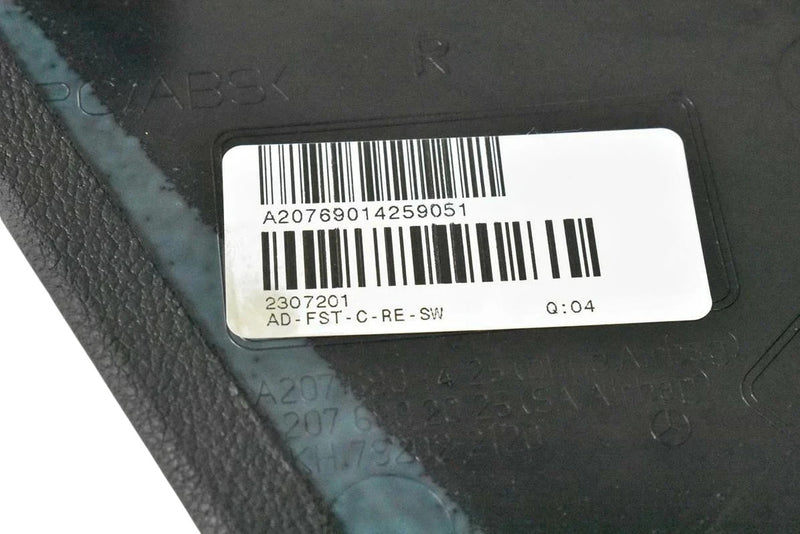 Load image into Gallery viewer, 10-14 Mercedes C250 E550 Coupe Rear Right Side C Pillar Trim Cover Panel Oem
