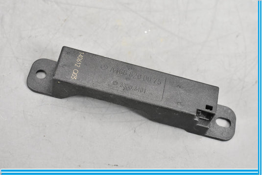13-16 Mercedes GL450 X166 Rear Left Keyless Entry Antenna Receiver Module Oem