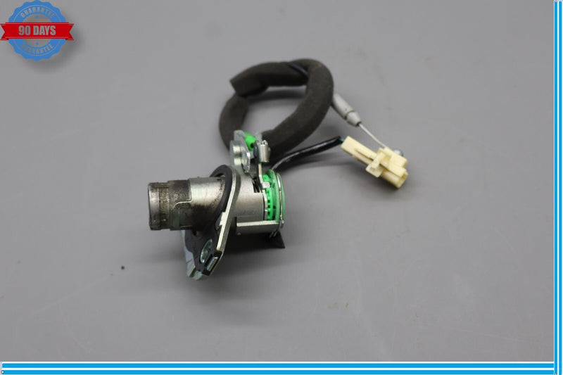 Load image into Gallery viewer, 07-09 Lexus LS460 Rear Trunk Deck Lid Key Lock Cylinder W/ Harness Oem
