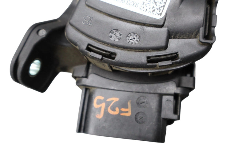 Load image into Gallery viewer, 10-15 Jaguar XF XFR Gas Air Engine Accelerator Pedal w/ Pad 9X239F832AB Oem
