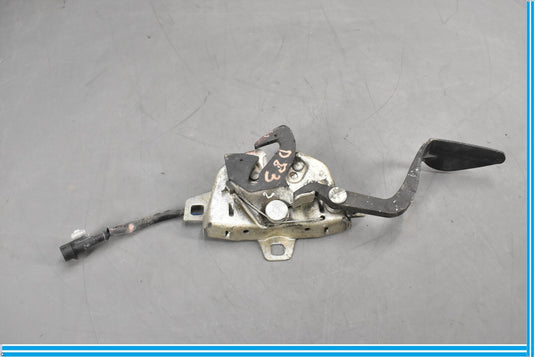03-12 Maserati Quattroporte M139 Front Hood Bonnet Release Lock Handle Lever Oem