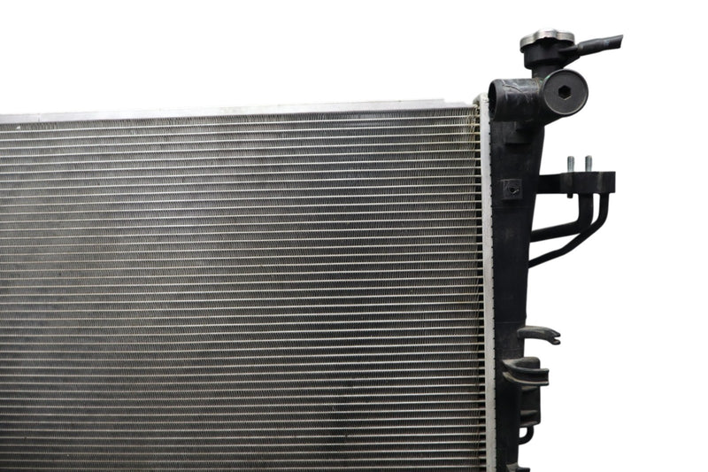 Load image into Gallery viewer, 14-16 Kia Optima Hybrid 2.4L Front Engine Cooling Radiator Assembly Oem
