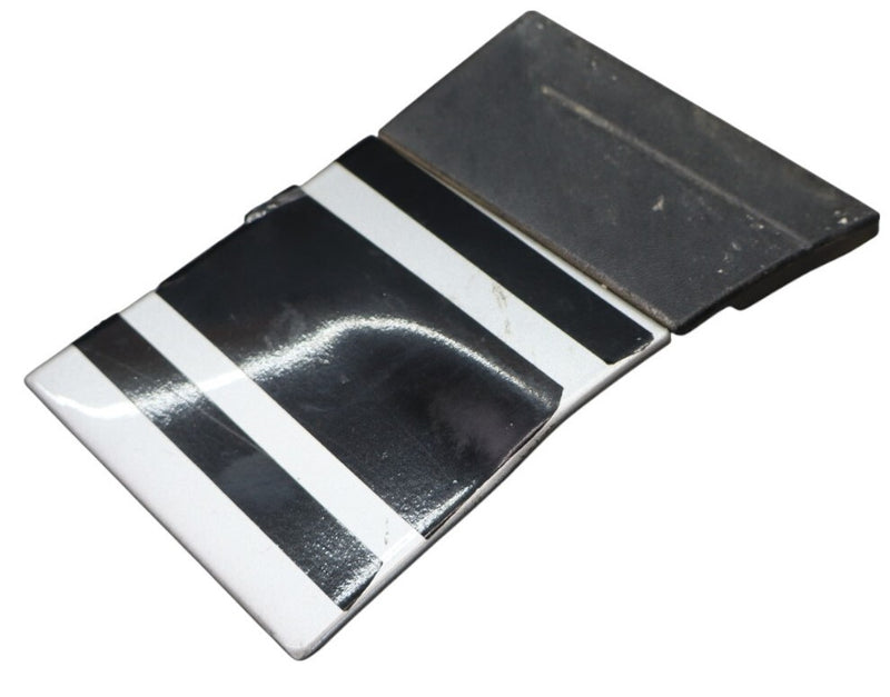 Load image into Gallery viewer, 11-18 Porsche Cayenne 958 Front Right Side Lower Fender Molding Trim Oem
