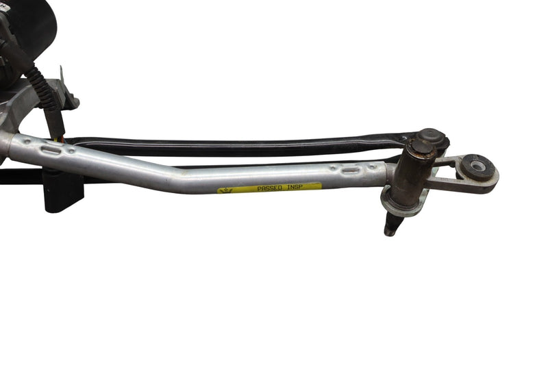 Load image into Gallery viewer, 14-20 Maserati Ghibli Front Windshield Wiper Motor Linkage 670007561 Oem
