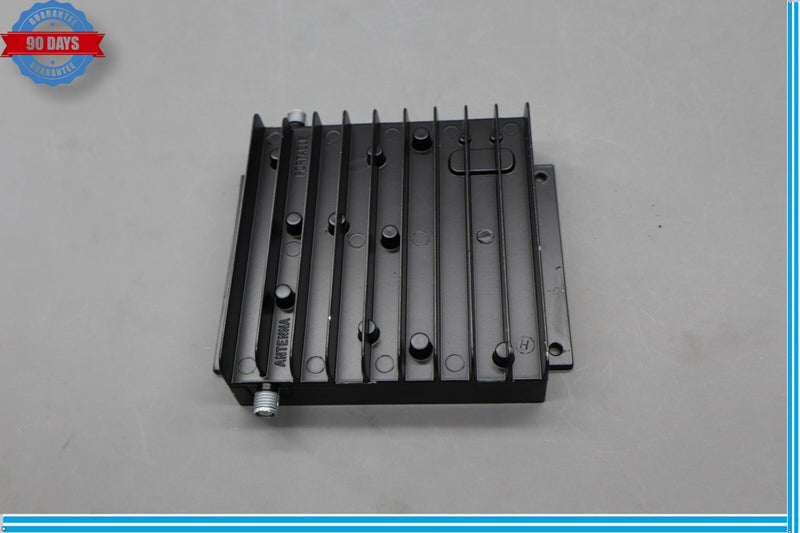 Load image into Gallery viewer, 00-06 Mercedes CL500 CL55 AMG S430 SL500 Satellite Antenna Module Unit Oem
