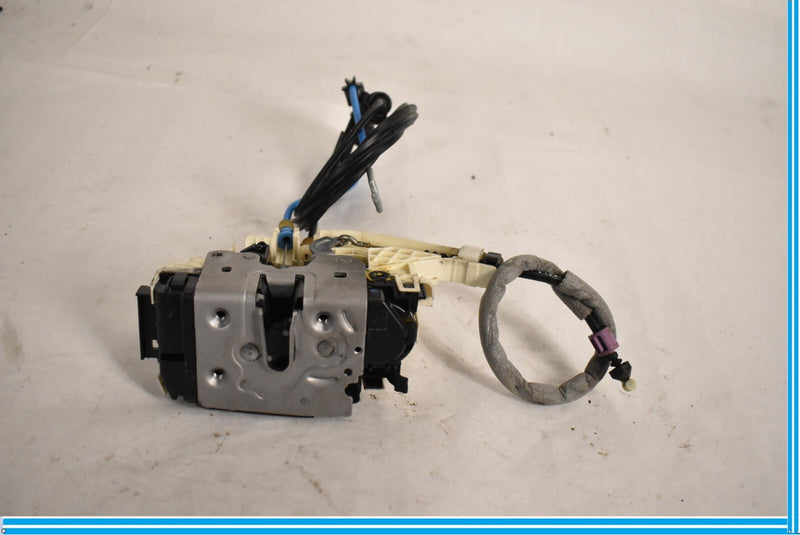 Load image into Gallery viewer, 10-16 Mercedes E350 E400 E550 W212 Rear Left Door Lock Latch Actuator Oem
