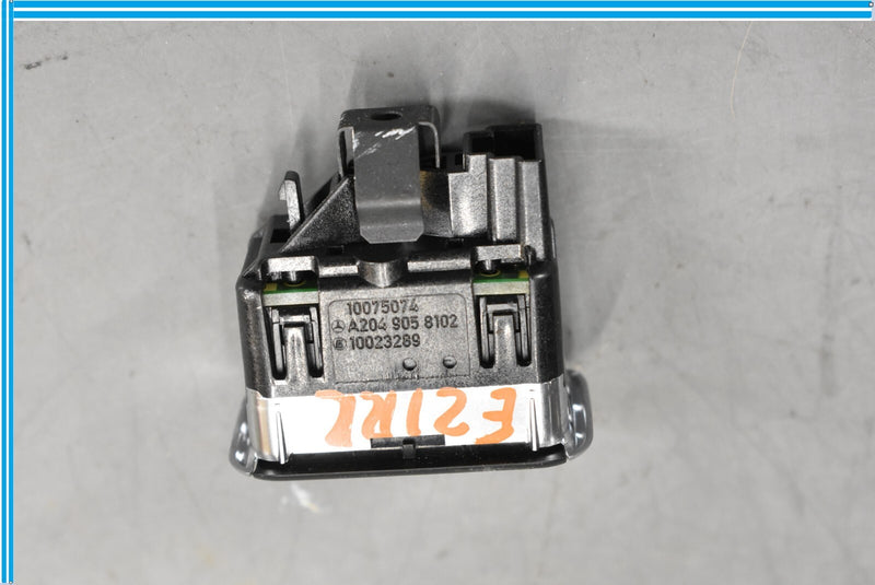 Load image into Gallery viewer, 13-16 Mercedes GL450 X166 Rear Left Side Electric Power Window Switch Lifter Oem
